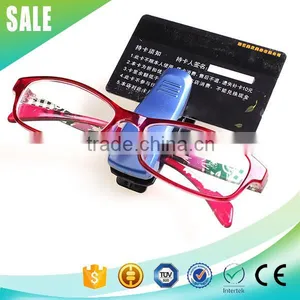 Mini Portable S Shape Clip Sunglass Holder thumbnail-2