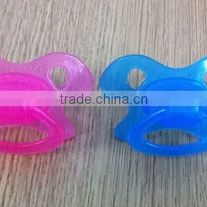 New Type High Quality Silicone Baby Pacifier thumbnail-1