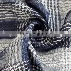 Lightweight Checked Wool and Linen Scarf thumbnail-5