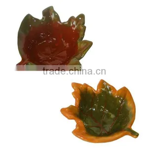 Harvest Leaf Shaped Ceramic Bowl thumbnail-1