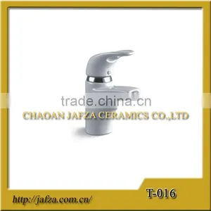 T-016 Basin Faucet thumbnail-1