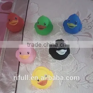 Custom 100% Food Grade Silicone Rubber Duck Bath Toy With Squeaker thumbnail-1