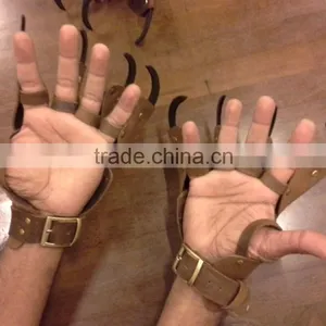 LEATHER CLAW GLOVES thumbnail-2