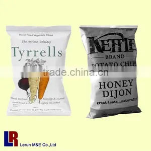 Auto-feeding Packager for Crisps thumbnail-1
