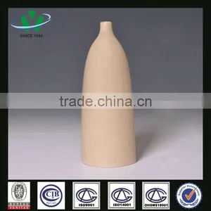 Simple Ceramic Ikebana Vases thumbnail-1