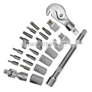 26 Piece 3/8" Stubby Self Adjusting Quick Wrench Set thumbnail-1