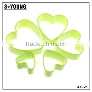 47021 Heart Shaped Plastic Cake Divider Cutter thumbnail-3