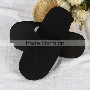 Black Plastic Dot Cloth Waffle Hotel Slipper thumbnail-2