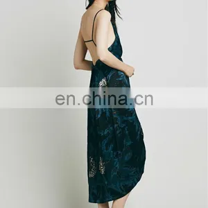 High Quality Deep v Neck Lady Print Dress for Summer thumbnail-6
