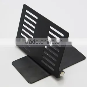 PU Metal Sticky Pads Car Bracket Phone Holder Stand for Phone GPS Tablet 360 Degree Anti Slip Mats thumbnail-3
