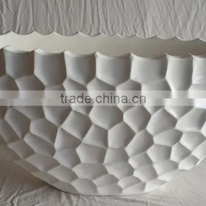 Luxury Decorative Lacquerware Vase, Carved Design in White Lacquer Small Size thumbnail-1