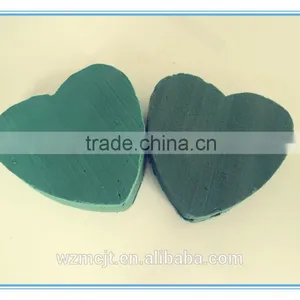Full Heart Green Wet Floral Foam for Flower Arrangement thumbnail-1