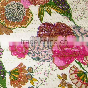 Queen Kantha Quilt Blanket in White - Floral Kantha Quilted Bedspreads,Throws,Ralli,Gudari Handmade Tapestery REVERSIBLE Bedding thumbnail-2