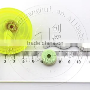 Magnet Peg-Top With Whistle Candy Toy thumbnail-4
