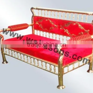 Stylish Wedding Chairs thumbnail-1