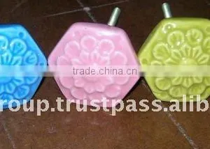 Drawer Pull and Furniture Hardware Knobs thumbnail-1