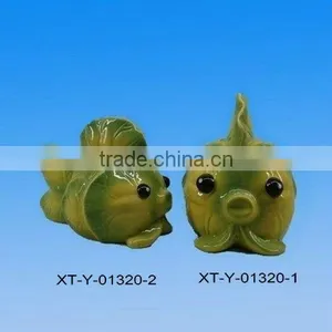 Porcelain Fish Coin Bank thumbnail-1
