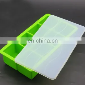 Food Grade Silicone Eight Grid Ice Mold With Cover thumbnail-5