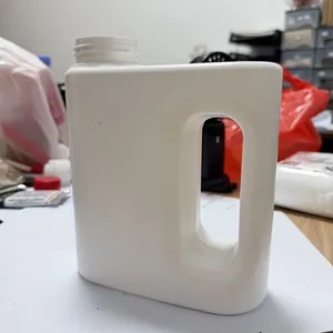 OEM Laundry Detergent Bottle Blow Mold: 2+2 Cavities, Robotic Arm Ready thumbnail-4