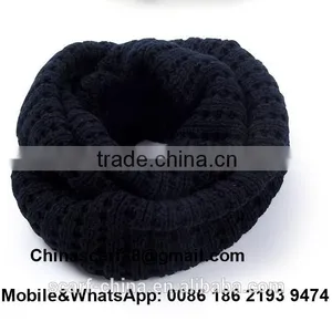 Cheap Hollow Knitted Wool Scarves Wholesale thumbnail-4