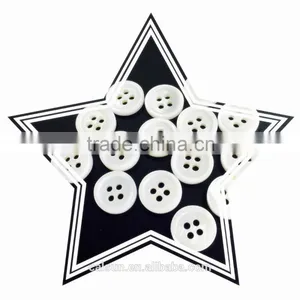 2015 New Fashion 4 Hole Shell Buttons/ Garment Accessory (#F10001) thumbnail-1