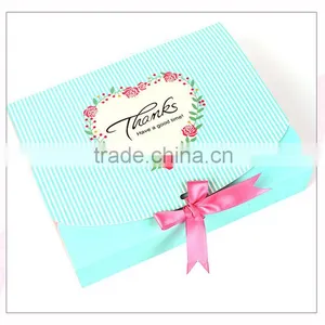 Printing Logo for Paper Gift Packaging Box With Ribbon Bow thumbnail-1