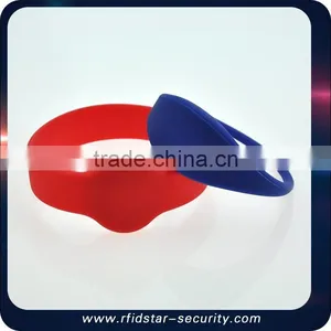 Multifunctional Adjustable Silicon Wristband Rfid Wristband Wristband Smart Bracelet With Low Price thumbnail-2