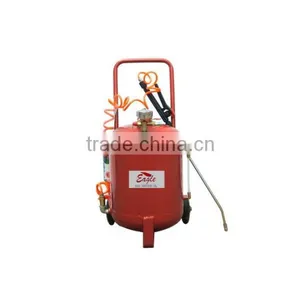 Pressure Sprayers thumbnail-1