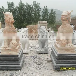 Marble Standing Lion Statue For Garden / Outdoor Use thumbnail-5