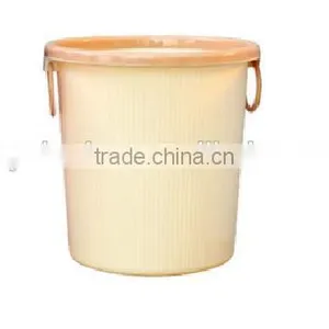 Bathroom Plastic Trash Can thumbnail-2