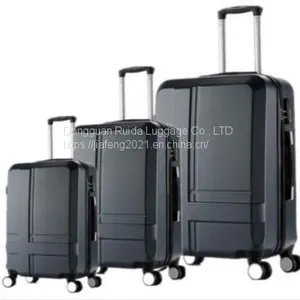 Travelling Case thumbnail-1
