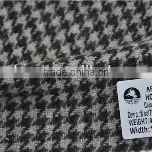 Hot High Quality Brown Wool Polyester Hounds Tooth Woolen Fabric for Fall and Winter Coats thumbnail-1