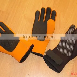 2016 High Quality Neoprene Glove for Sport thumbnail-1