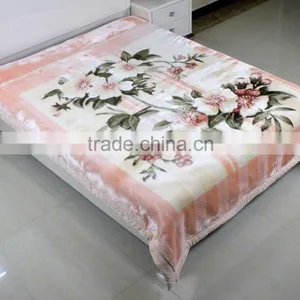 China Suppliers Quilt Blankets Rebel Wholesale 100% Polyester Knitted Cuddly Sheep Print Fleece Blanket thumbnail-1