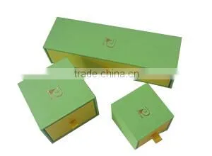 Luxury Plastic Jewelry Packaging Box thumbnail-3