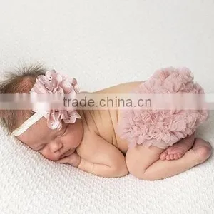 Baby Underwear Chiffon Fabric Ruffle Bloomers Match Same Color Hair Accessories thumbnail-2