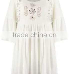 Embroidered Casual Cotton Dress Design for Pregnant Woman thumbnail-6