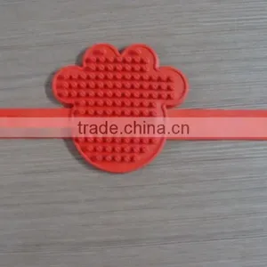Pet Dog Washing Brush thumbnail-1