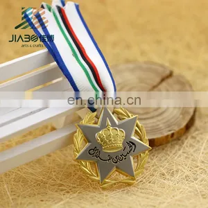 Gold and Silver Wholesale Custom Military Award Medal thumbnail-2
