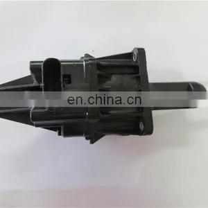 Good Quality Auto EGR Valve OEM K5T50576 thumbnail-4