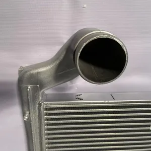 Radiator Pop-ups FAW J6 Truck Intercooler 1119010-DY786 Auto Cooling System thumbnail-5