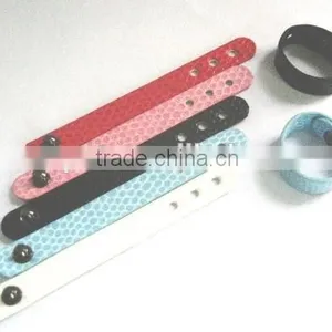 Stylish Simple Pacifier Nail Leather Strap Ring for Wearing on Finger thumbnail-4