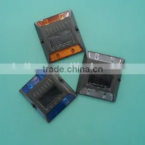 Square Solar Road Stud With Aluminum Crust thumbnail-3