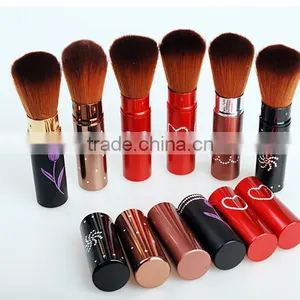Telescopic Cosmetic Blush Brush thumbnail-1