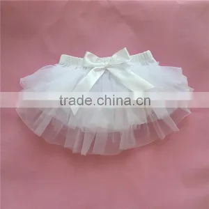 Kaiya Latest Chiffon Cotton Solid Colors Wholesale Baby Ruffle Bloomers thumbnail-5