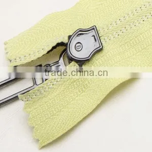 2016 Newest Close-end Auto Lock Nylon Zipper in Black Lacquer thumbnail-5