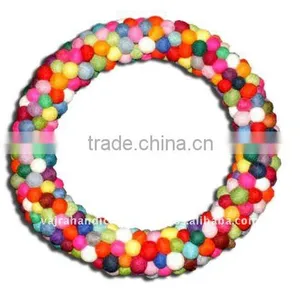 Christmas Felt Ball Wreath thumbnail-1