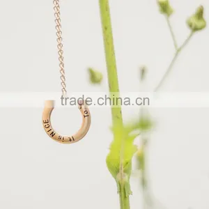 China Jewelry Wholesale Stainless Steel Engraved Circle Charm thumbnail-2