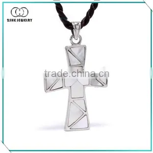 China Manufacturer Stainless Steel With Shell Cross Necklace for Man thumbnail-1