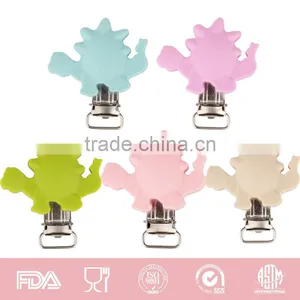Eco-friendly Food Grade Silicone Baby Pacifier Clips thumbnail-1